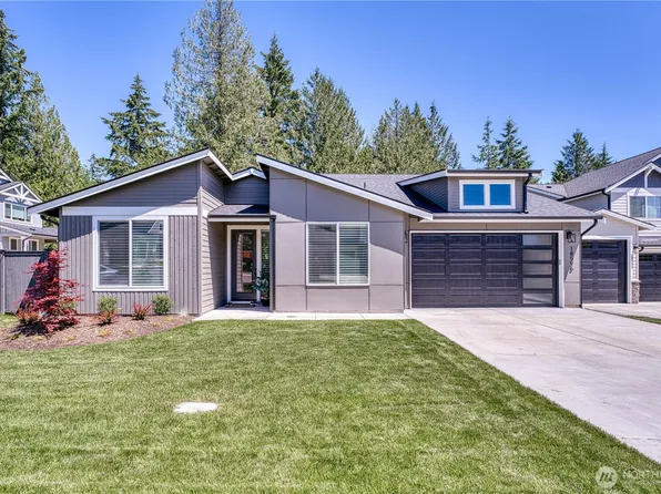 18595 Sawgrass Drive NE, Poulsbo, WA 98370