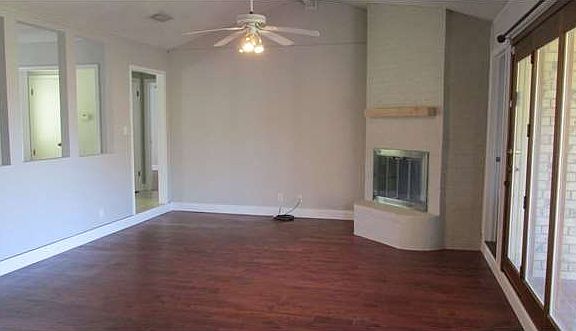 2nd image of 2621 River Oaks Dr