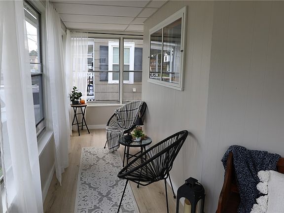 3rd image of 23 Gaylord St
