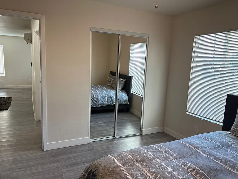 4553 Texas St — Photo 21