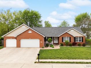 1201 Usher Dr, O Fallon, IL 62269