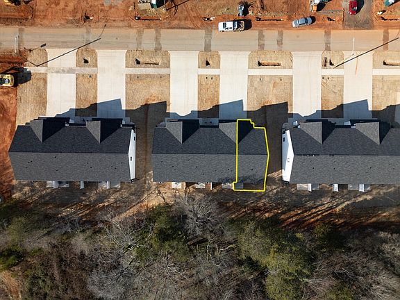 4th image of 947 Ac Little Dr