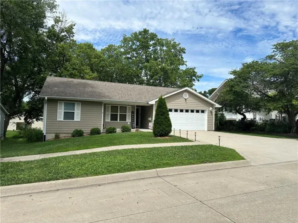 110 S Fillmore St, Maryville, MO 64468