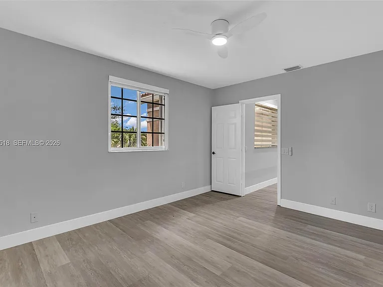 1140 Cedar Falls Dr — Photo 18