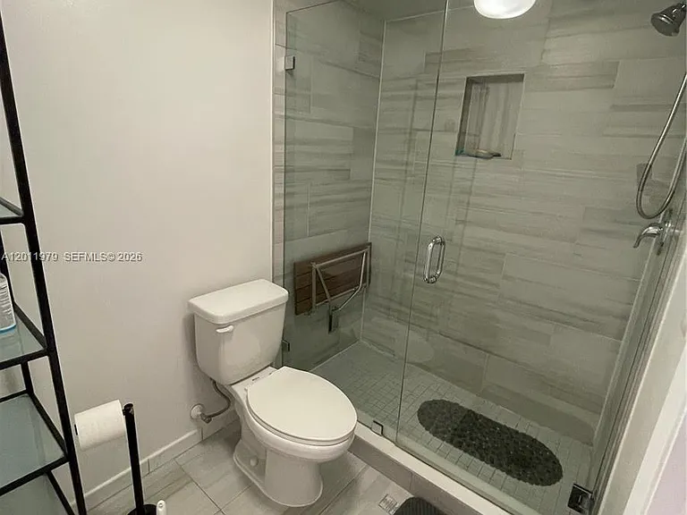 1621 Collins Ave #707 — Photo 10