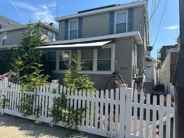 212A Beach 117 St