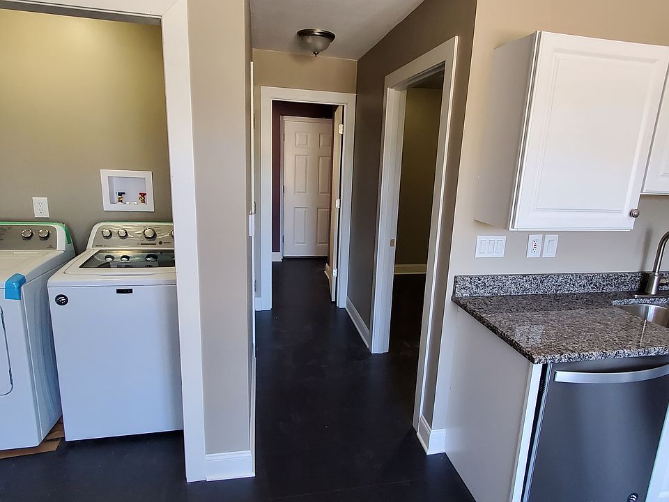 1st image of 4513 Hilltop Dr #4513