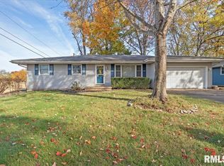 36 Ranger Dr, Springfield, IL 62702