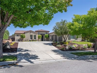 905 Vista Cerro Dr, Paso Robles, CA, 93446