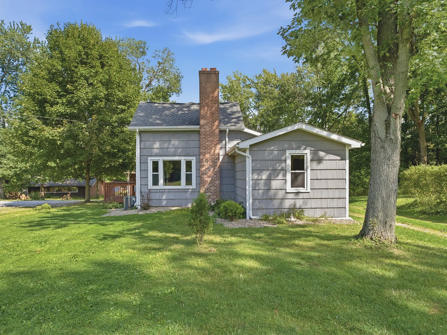 2877 Pickle Rd — Photo 3