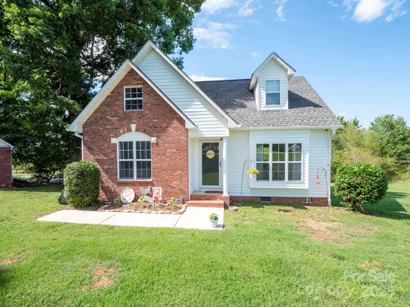 1918 Gables Dr, Monroe, NC 28112