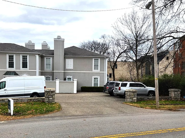 134 Acklen Park Dr — Photo 38