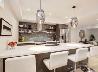 164 Maurice Dr #2, Oakville, ON