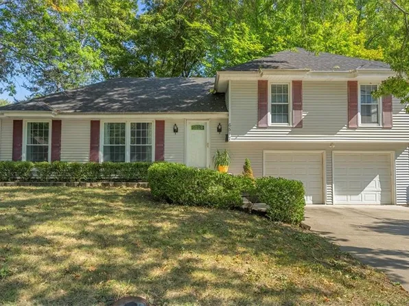 6517 Lowell Dr, Overland Park, KS 66202