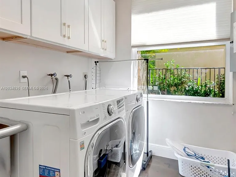 375 SW 16th St #1 — Photo 20