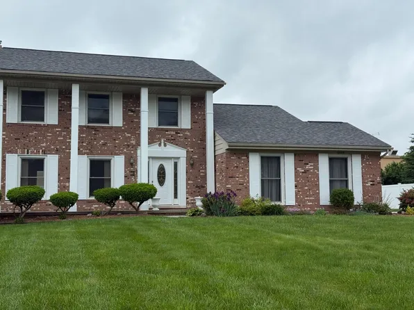 12806 Via Catherina Dr, Grand Blanc, MI 48439
