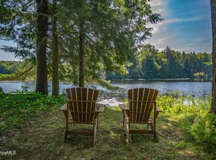 44 Telephone Rd, East Otis, MA 01253