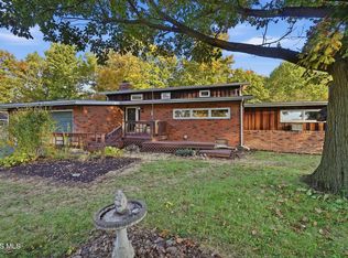 6420 Hilltop Ln, Maumee, OH 43537