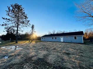 123 Annabessacook Rd, Winthrop, ME 04364