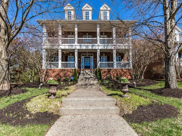 3020 Oxford Glen Dr, Franklin, TN 37067