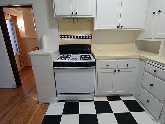 3rd image of 342 Obispo Ave APT 3