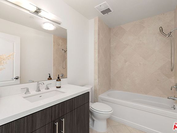 2nd image of 5670 Wilshire Blvd Ph 2