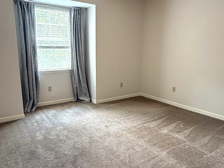 2209 Sumner Green Ave #B — Photo 10