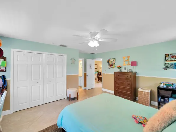 4695 SE Decker Lane, Stuart, FL 34997