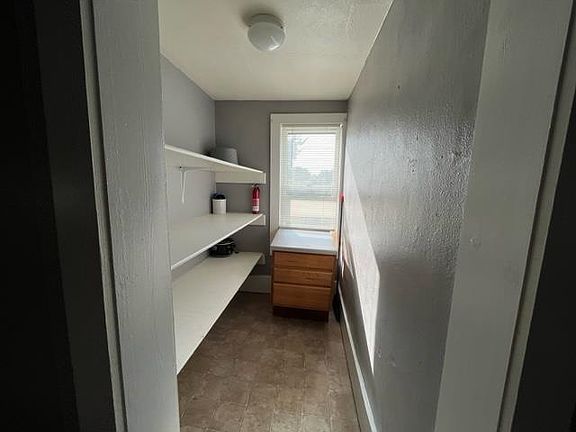4th image of 421 N Glendale Ave
