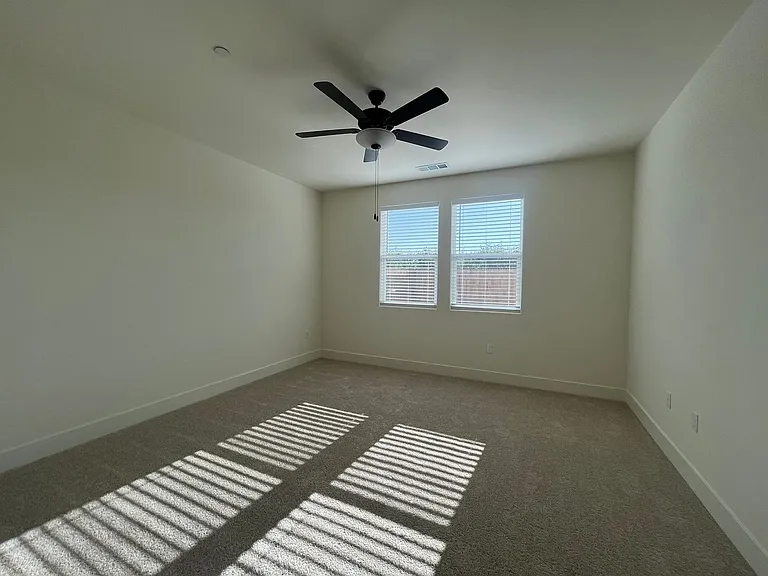 2312 N Kayenta St — Photo 9