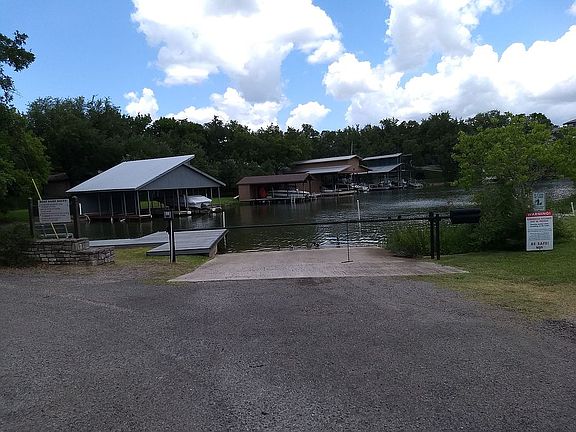 5th image of Deer Hollow Dr #197-199