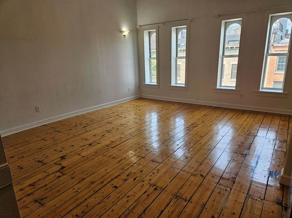 172 River St APT 404