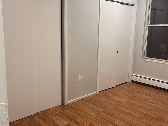 2nd image of 23 Weldon St Floor 2