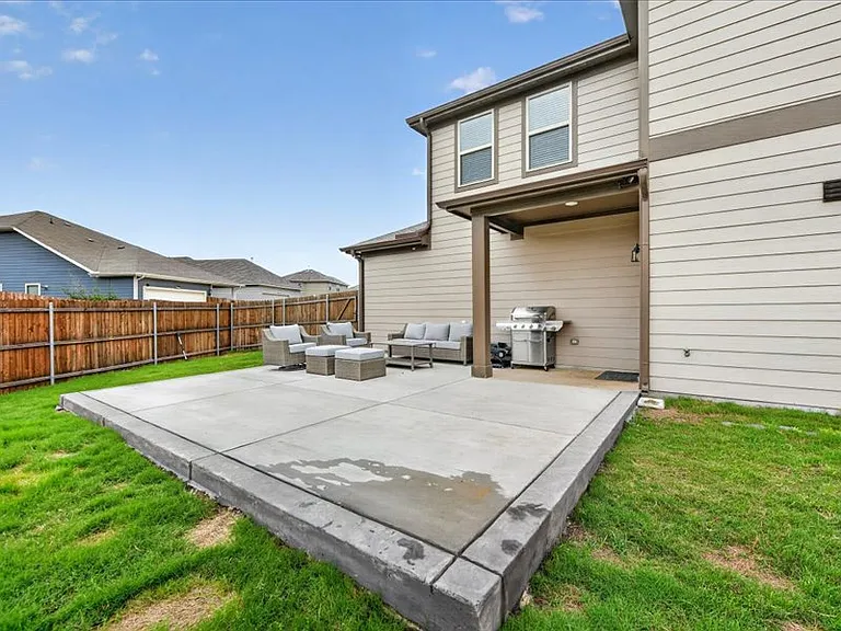 2921 Dixondale Dr — Photo 13