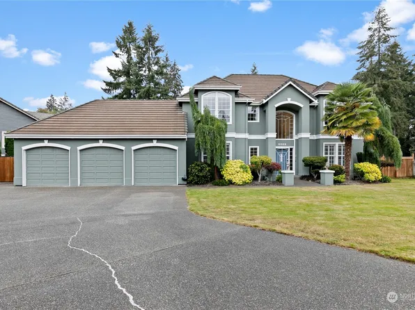 6005 Alameda Way W, University Place, WA 98467