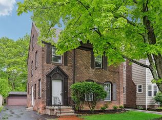 2243 Barrington Rd, University Heights, OH 44118