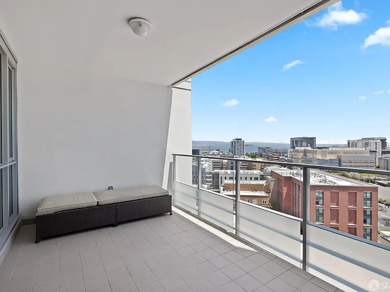 718 Long Bridge St #1400 — Photo 9