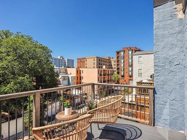 1350 Kenyon St NW #3 — Photo 16