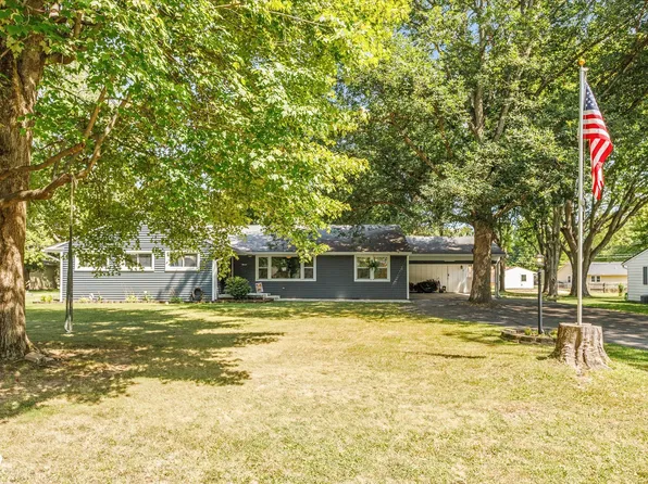 11 Morning Dr, Franklin, IN 46131