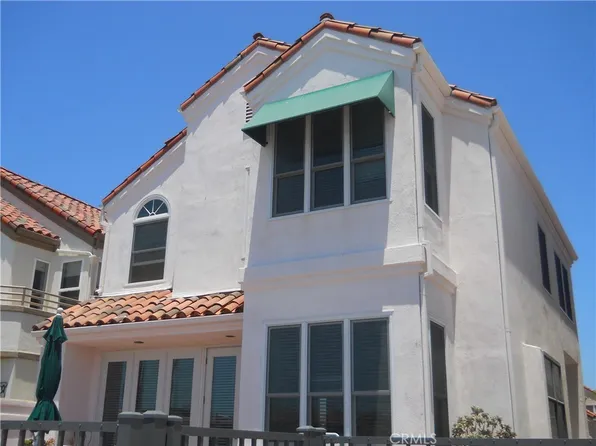 3172 Portofino Cir, Huntington Beach, CA 92649