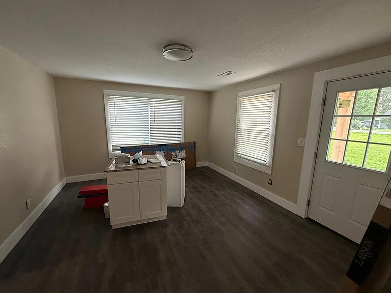 3810 Old Mayfield Rd — Photo 6