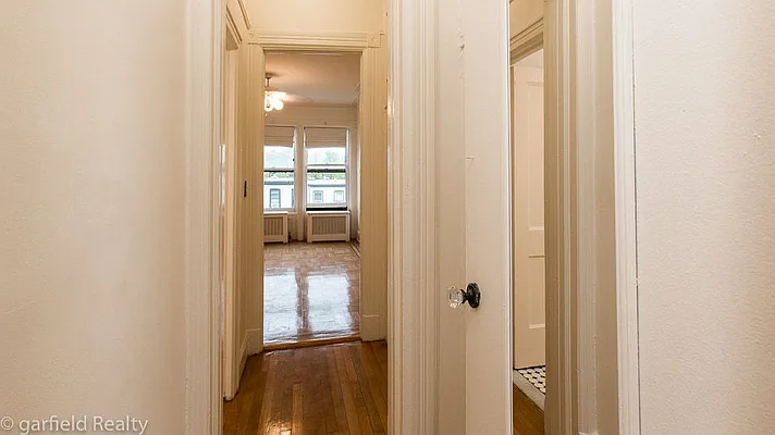 Rented by Garfield Realty  | media 14