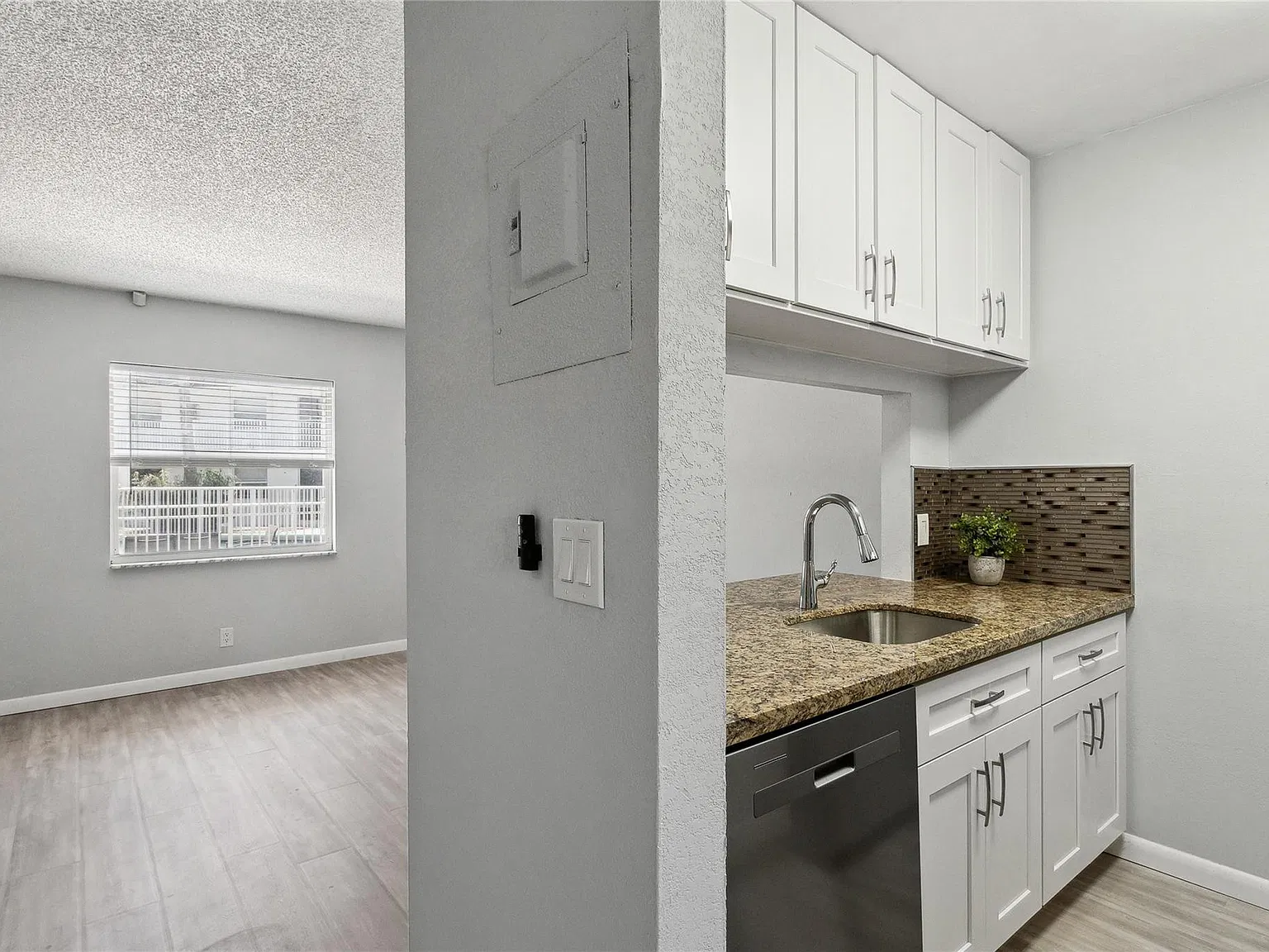1 bed, 1.0 bath, 576 sqft, $1,650 — Photo 4