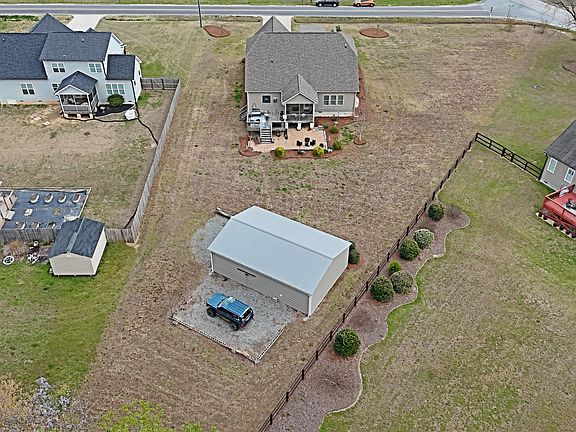 4th image of 15 Old Eason Rd