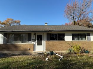 17226 Community St, Lansing, IL 60438