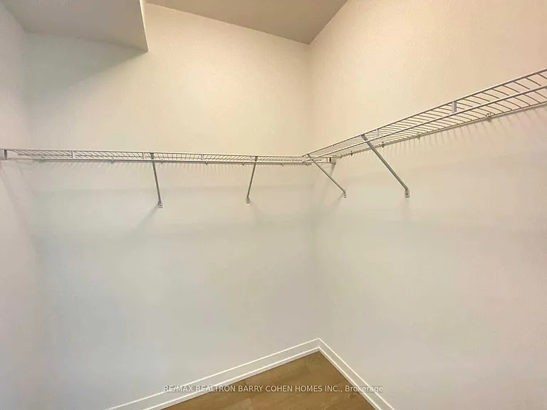 8868 Yonge St #Townhouse 103 — Photo 17