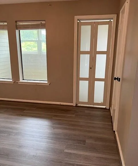 2458 Country Club Dr — Photo 26