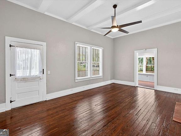 5th image of 1401 Wayne St