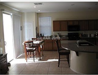 3rd image of 5533 Golden Palms Ct
