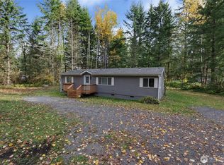 36819 Eatonville Cutoff Rd E, Eatonville, WA 98328